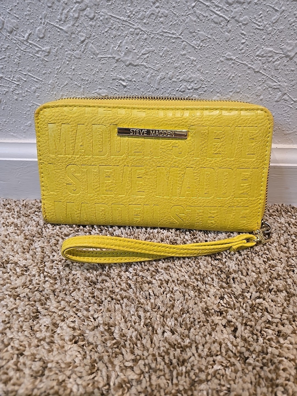 Steve Madden Stamped Logo Zipped Wristlet Wallet  Sunny Yellow